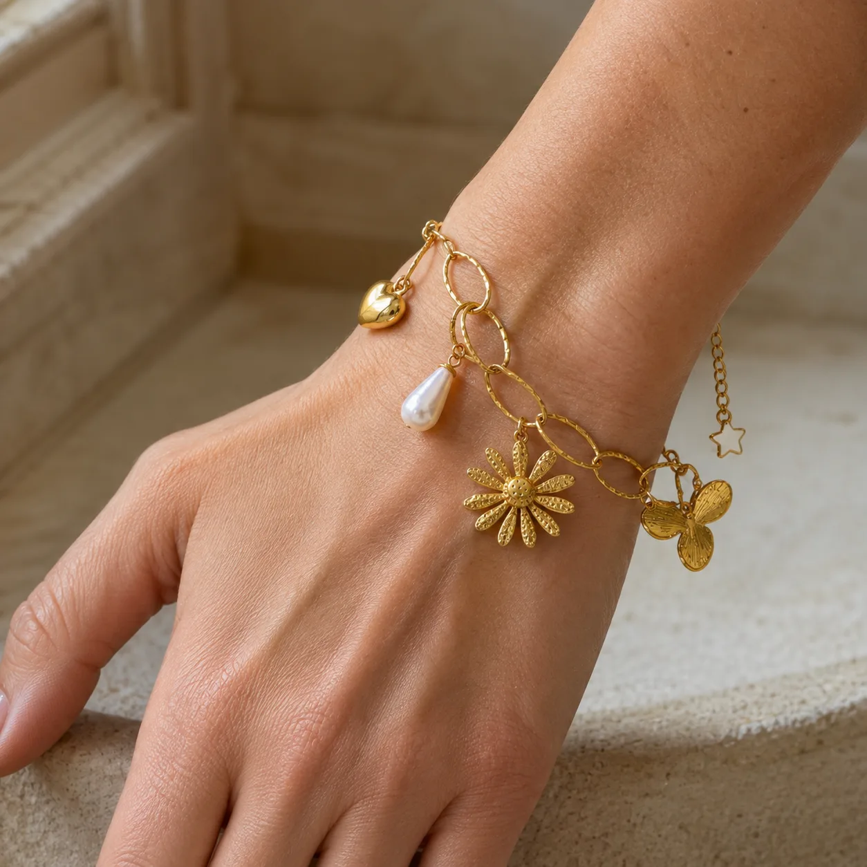 Floral Shell Charm Bracelet source image 2